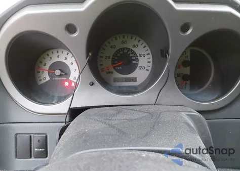 2004 Nissan Xterra Se z USA, uszkodzony, nr VIN 5N1ED28T14C641114